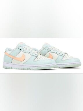 Nike Wmns Dunk Low 'Barely Green' Sneakers Size 8.5 MSRP $120
